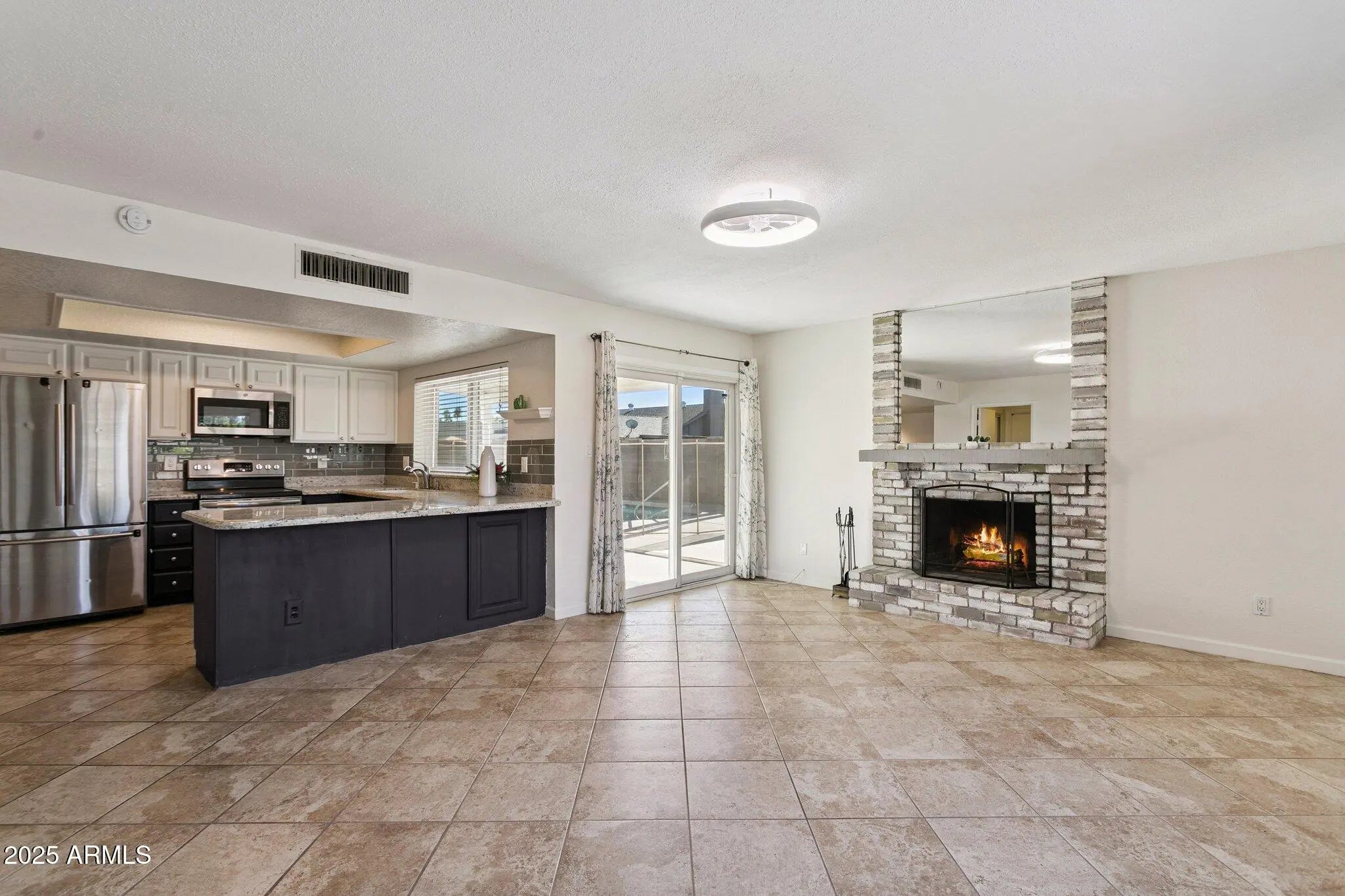 Photo of Listing #6958307