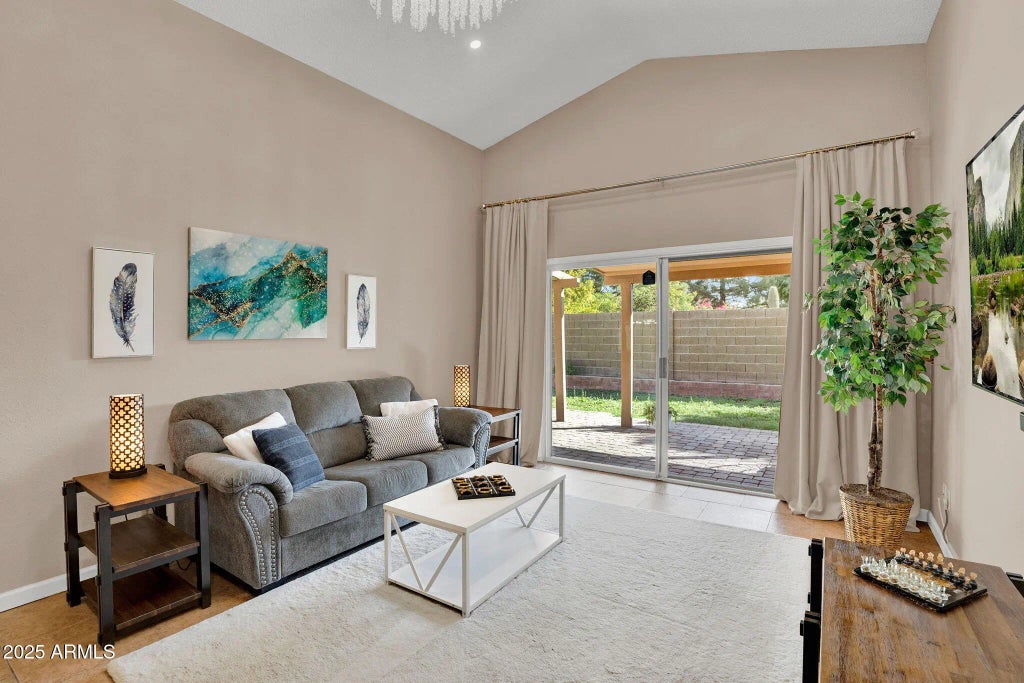 10405 N 65th Drive, Glendale