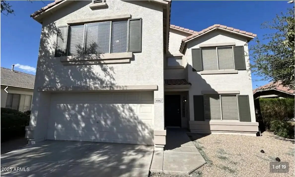 Photo of Listing #6943094