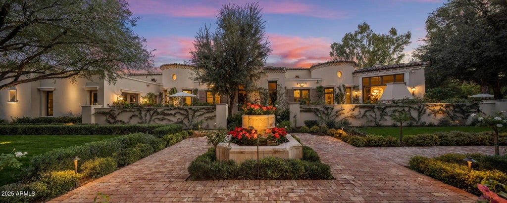 8345 N Morning Glory Road, Paradise Valley