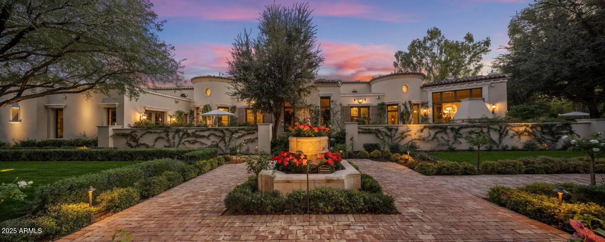 Photo of Listing #6943871