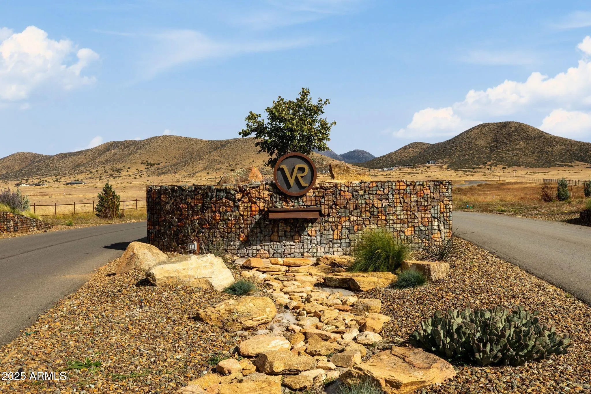 Photo of Listing #6944663