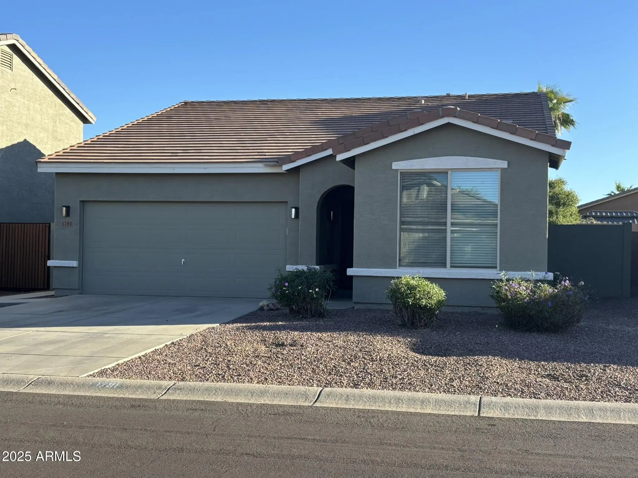 Photo of Listing #6943146