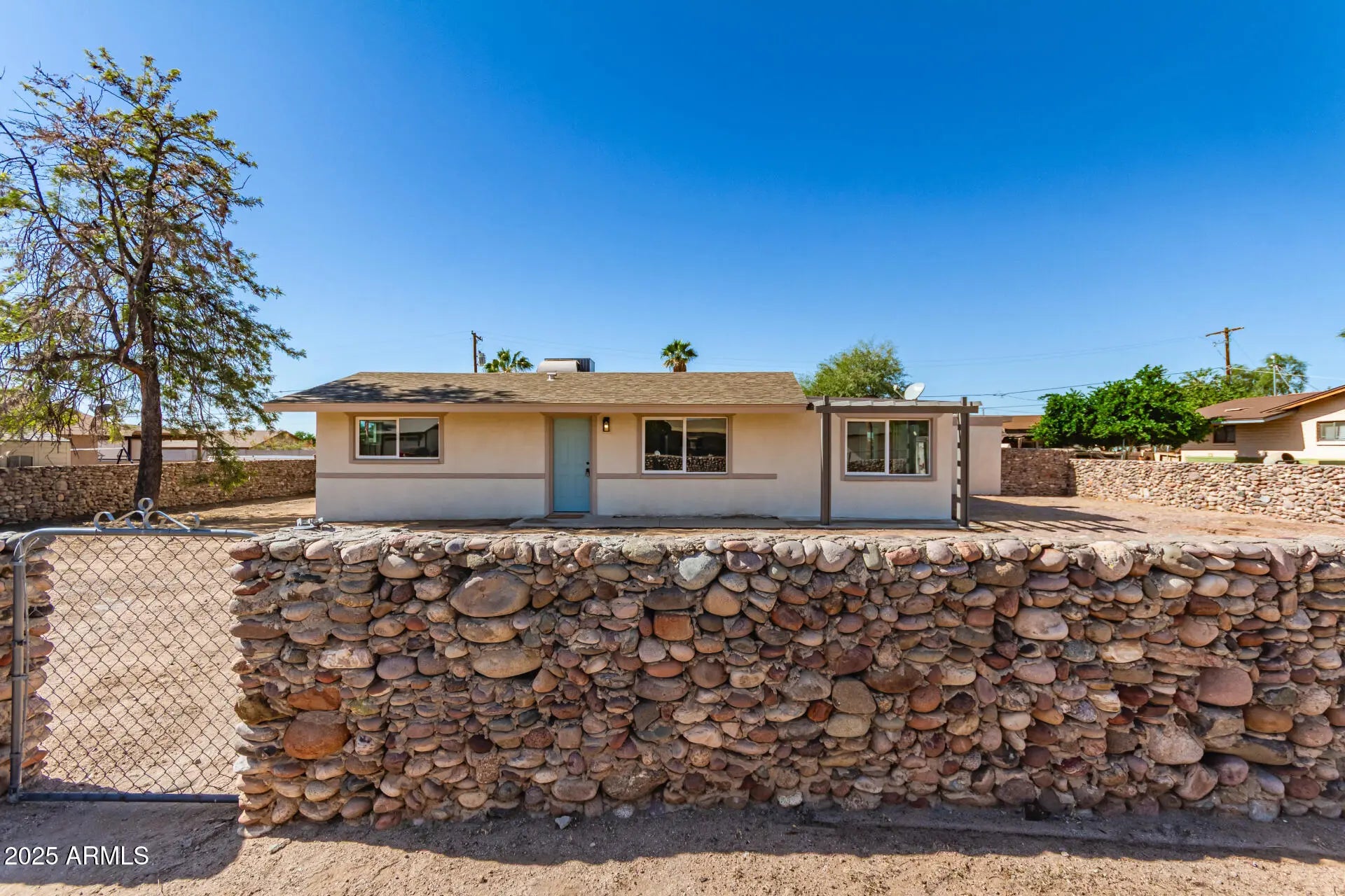 Photo of Listing #6943317