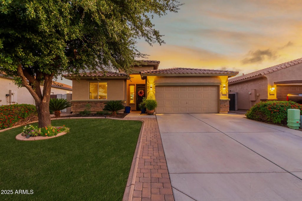 1617 W Loemann Drive, San Tan Valley