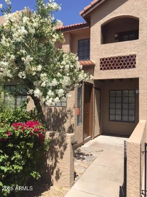 8625 E Belleview Pl Place (unit 1125), Scottsdale