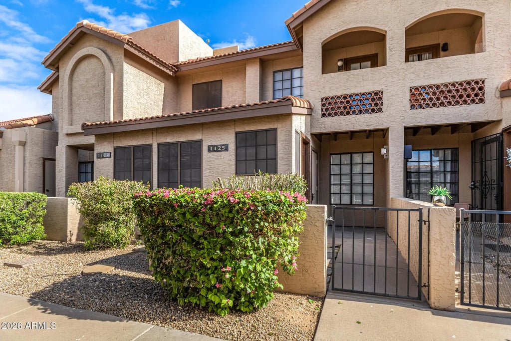 8625 E Belleview Pl Place (unit 1125), Scottsdale