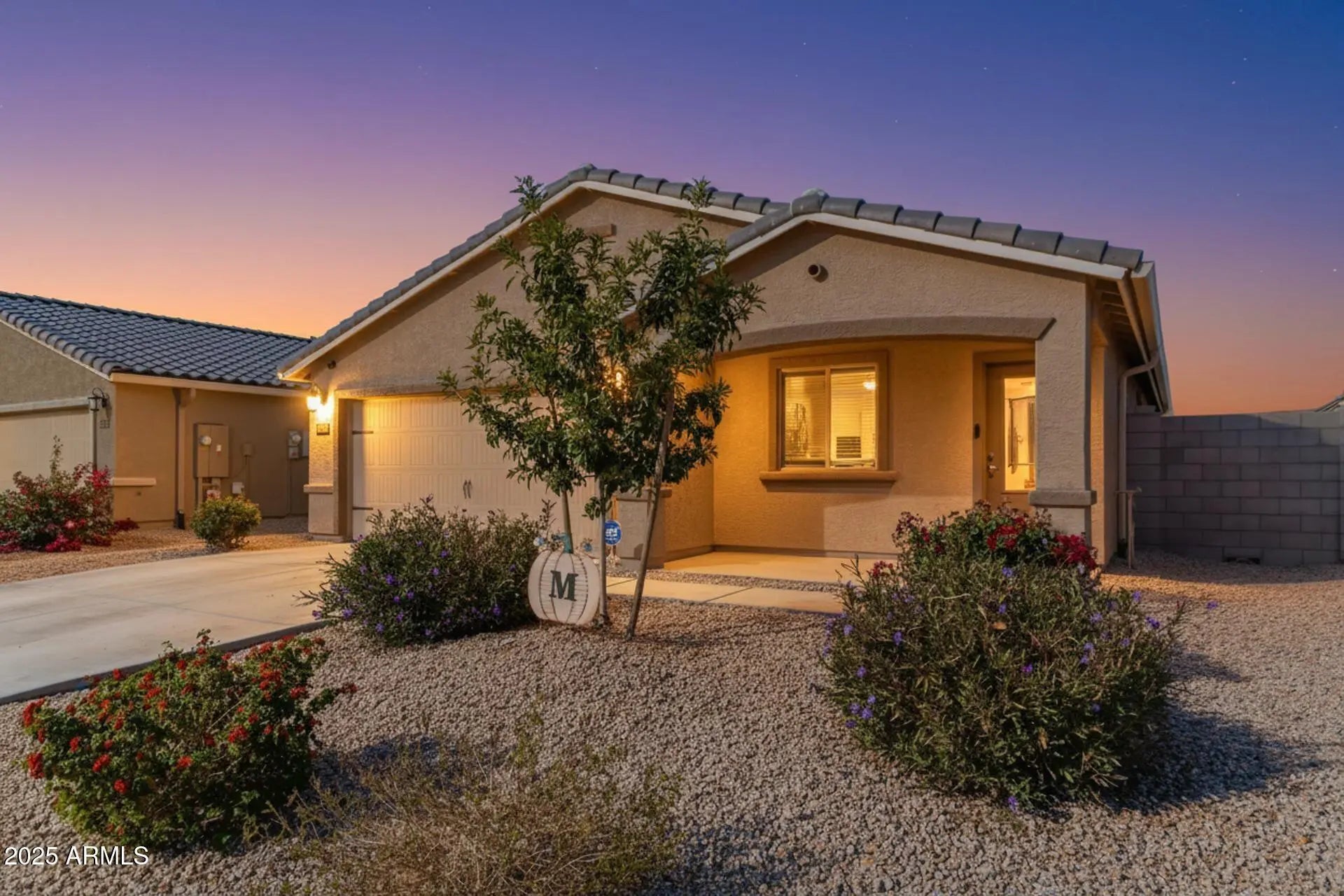 Photo of Listing #6943641