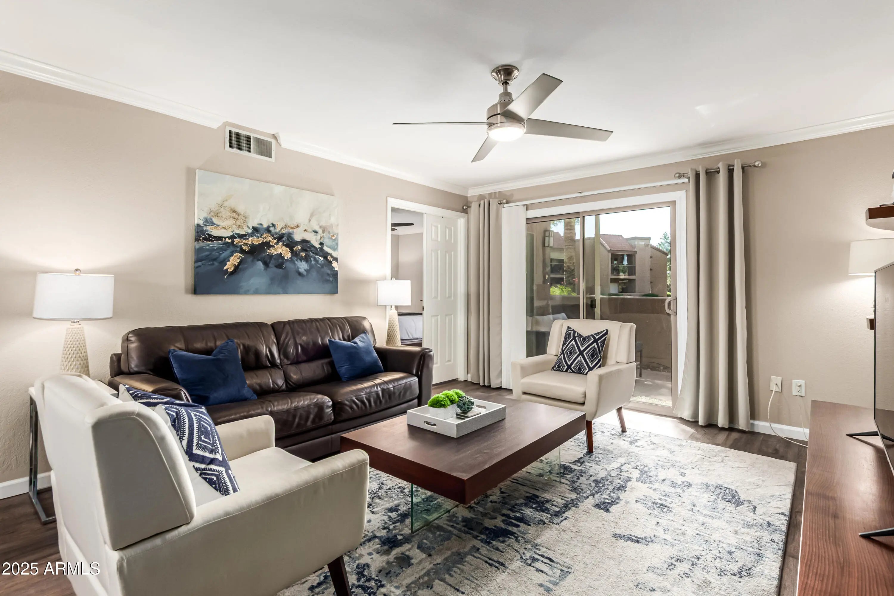 Photo of Listing #6943265