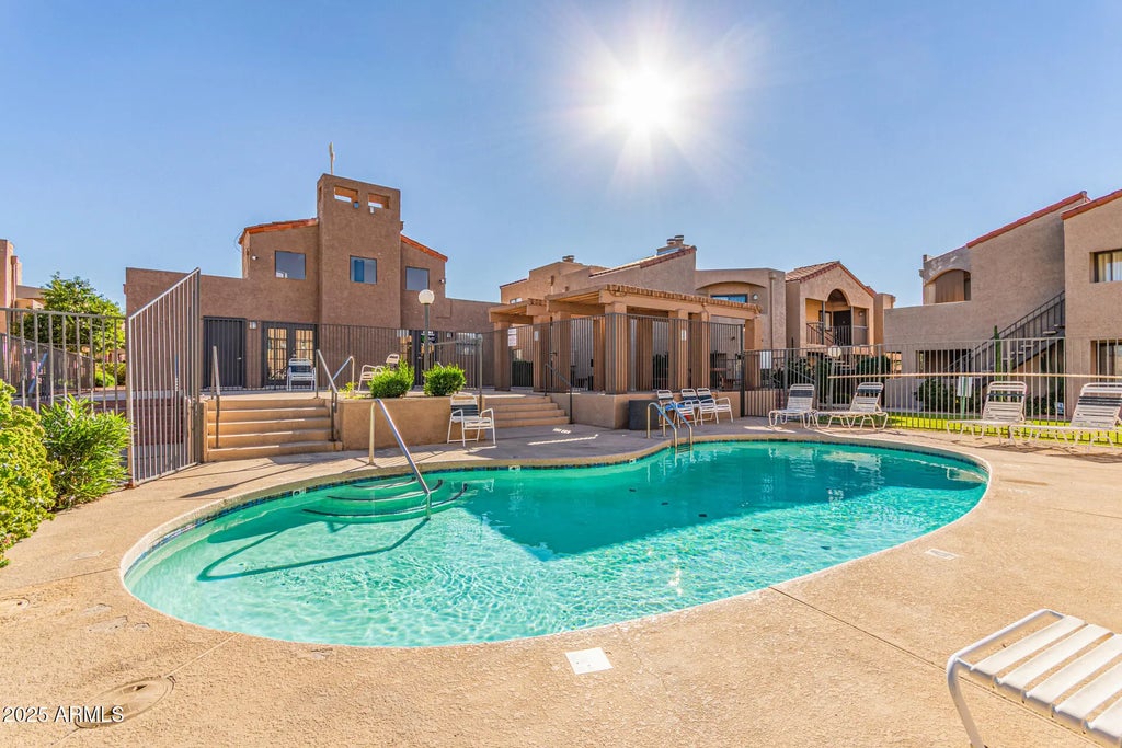 1745 E Glenn Street (unit 138), Tucson