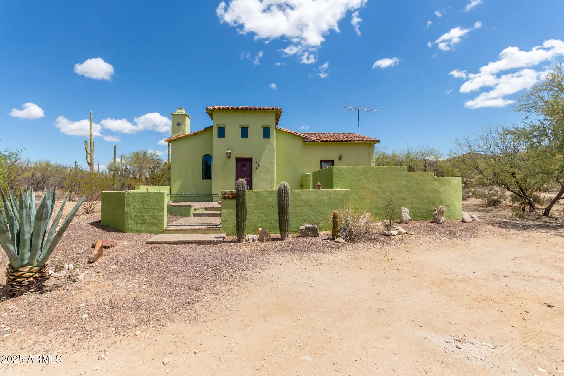 Photo of Listing #6943344