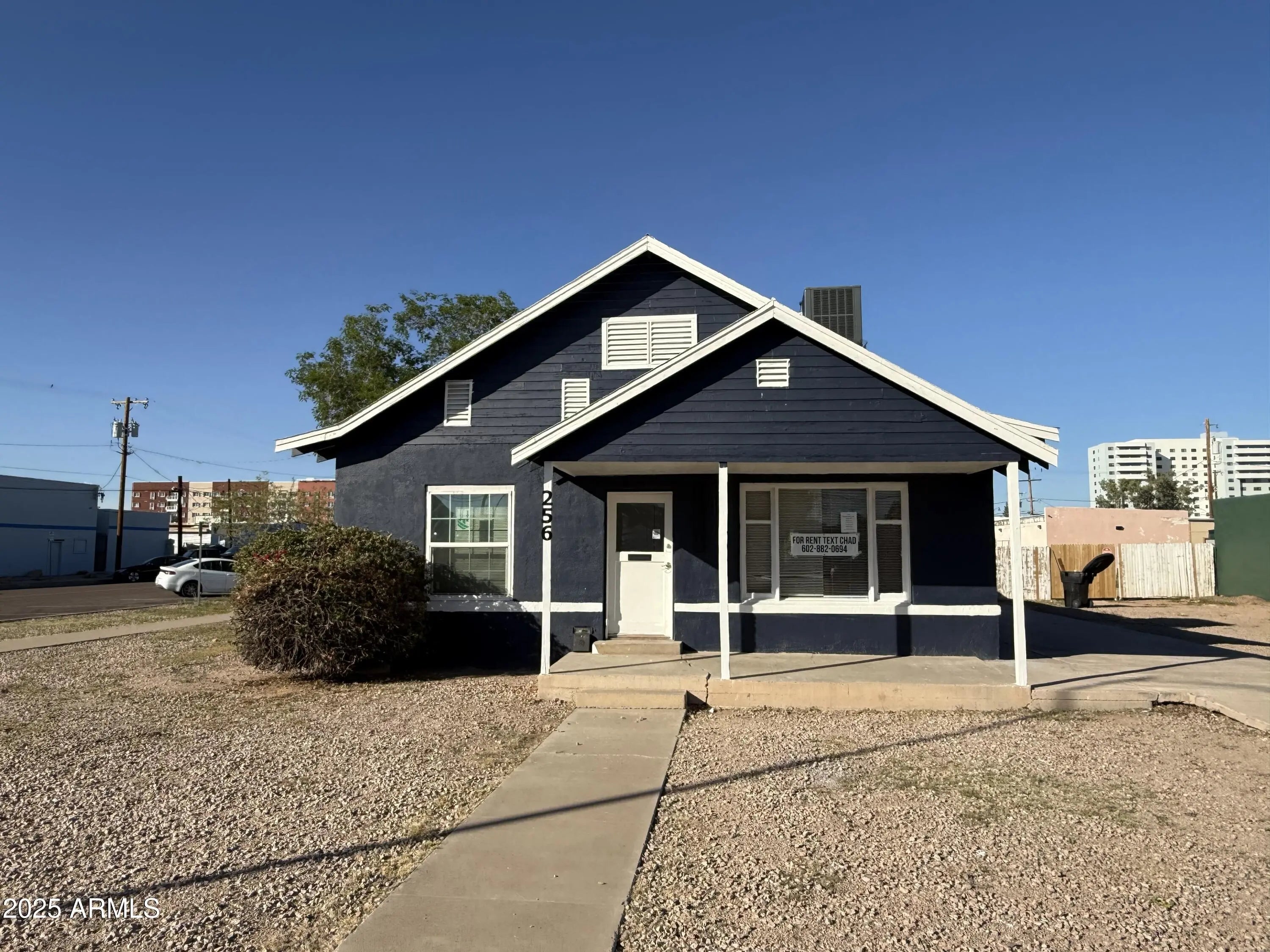 Photo of Listing #6943410