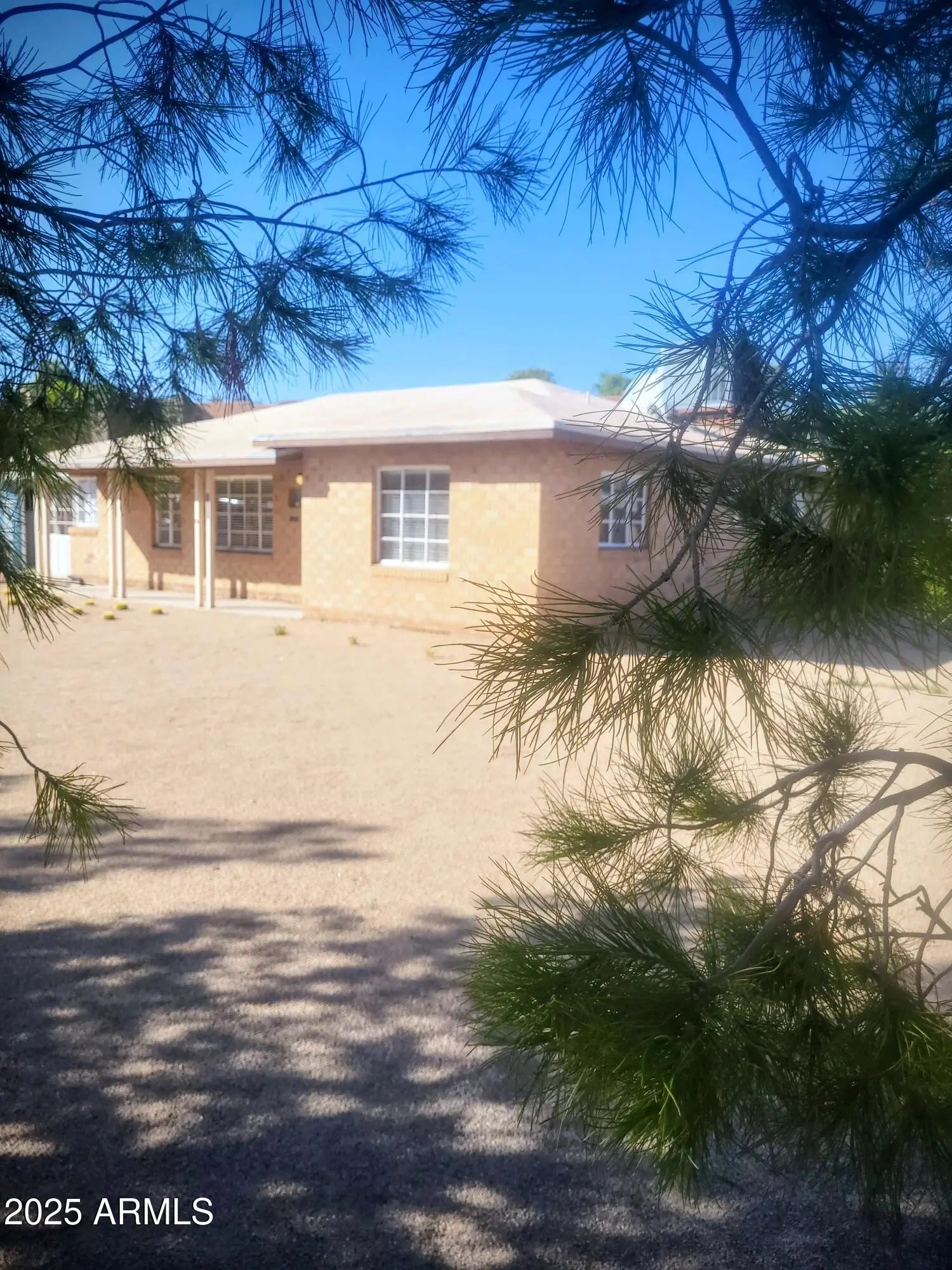 Photo of Listing #6943449