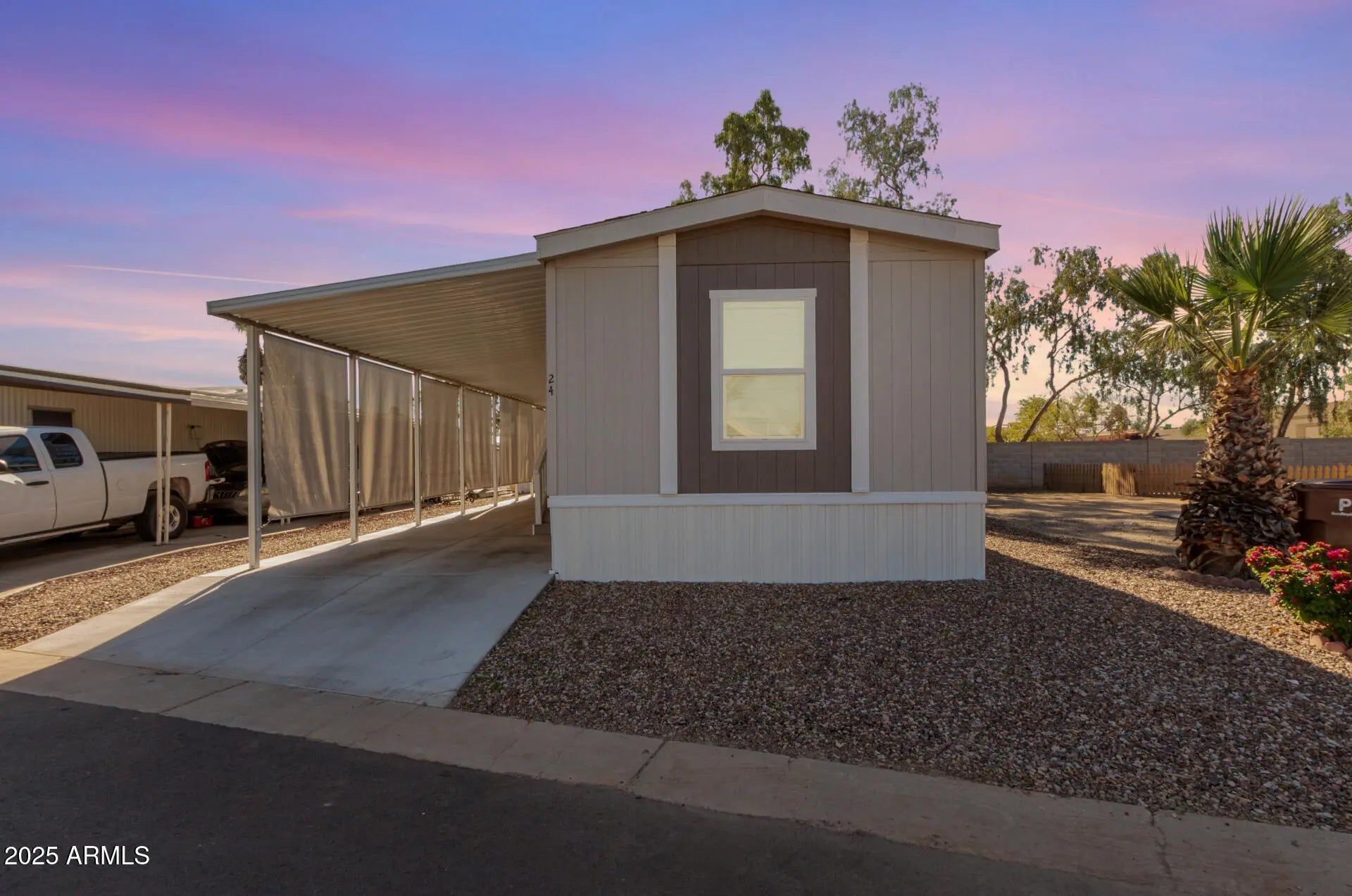 Photo of Listing #6943815