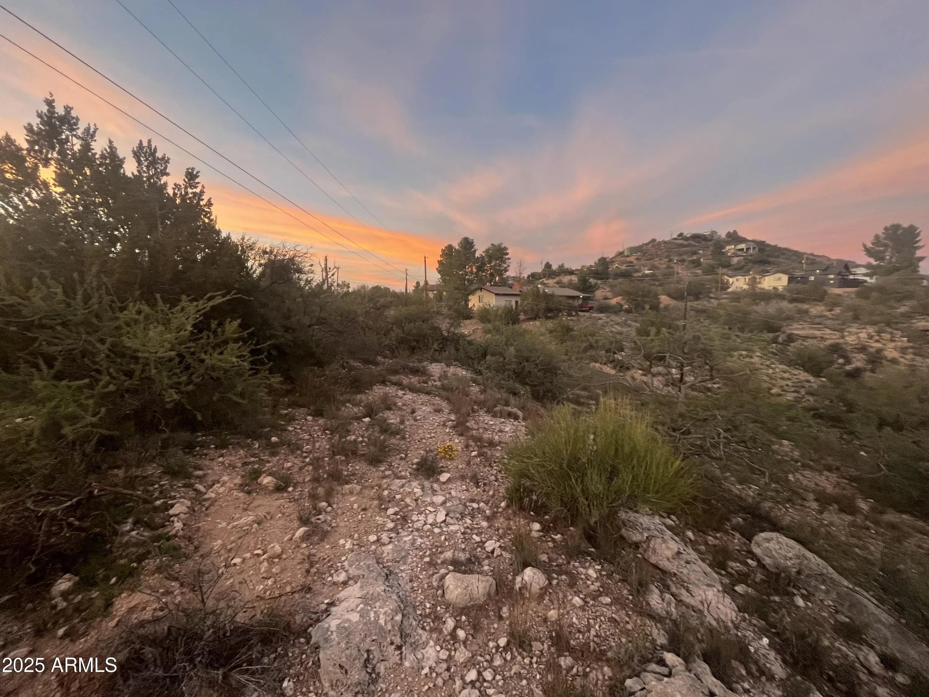 Photo of Listing #6945242