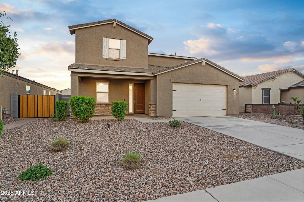 345 W Satinka Drive, San Tan Valley