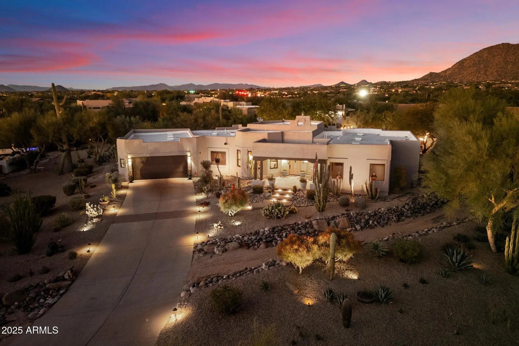 Photo of Listing #6944083