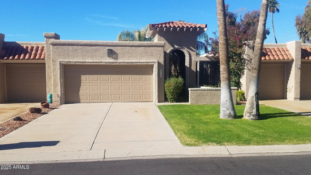 25212 S Angora Court, Sun Lakes