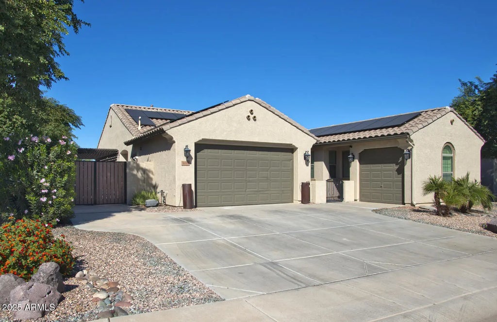 1690 E Nightingale Lane, Gilbert