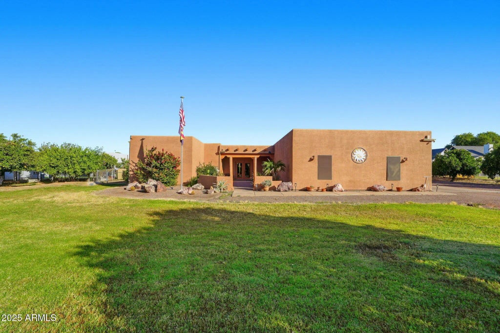 17244 E Chestnut Drive, Queen Creek