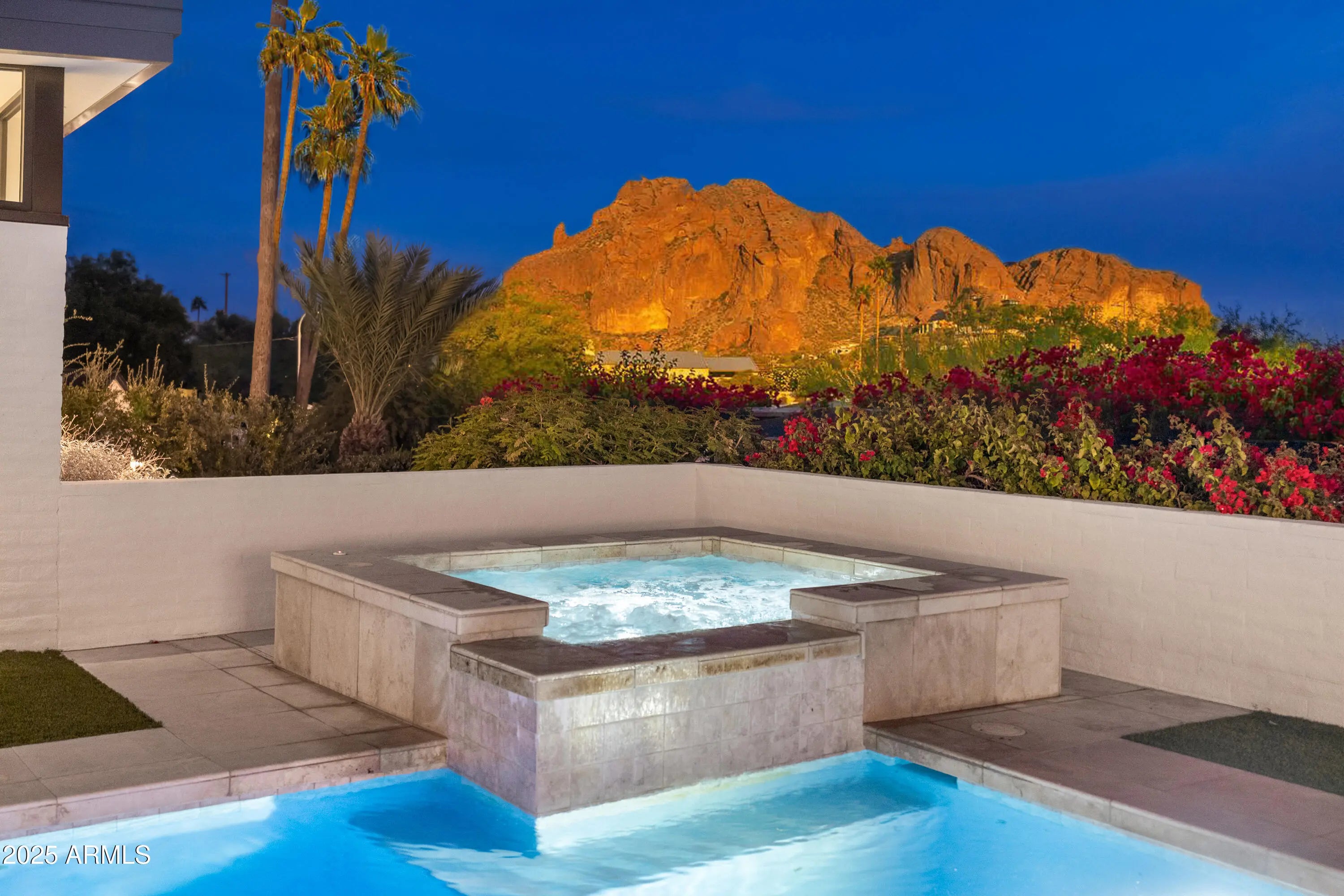 Photo of Listing #6952456