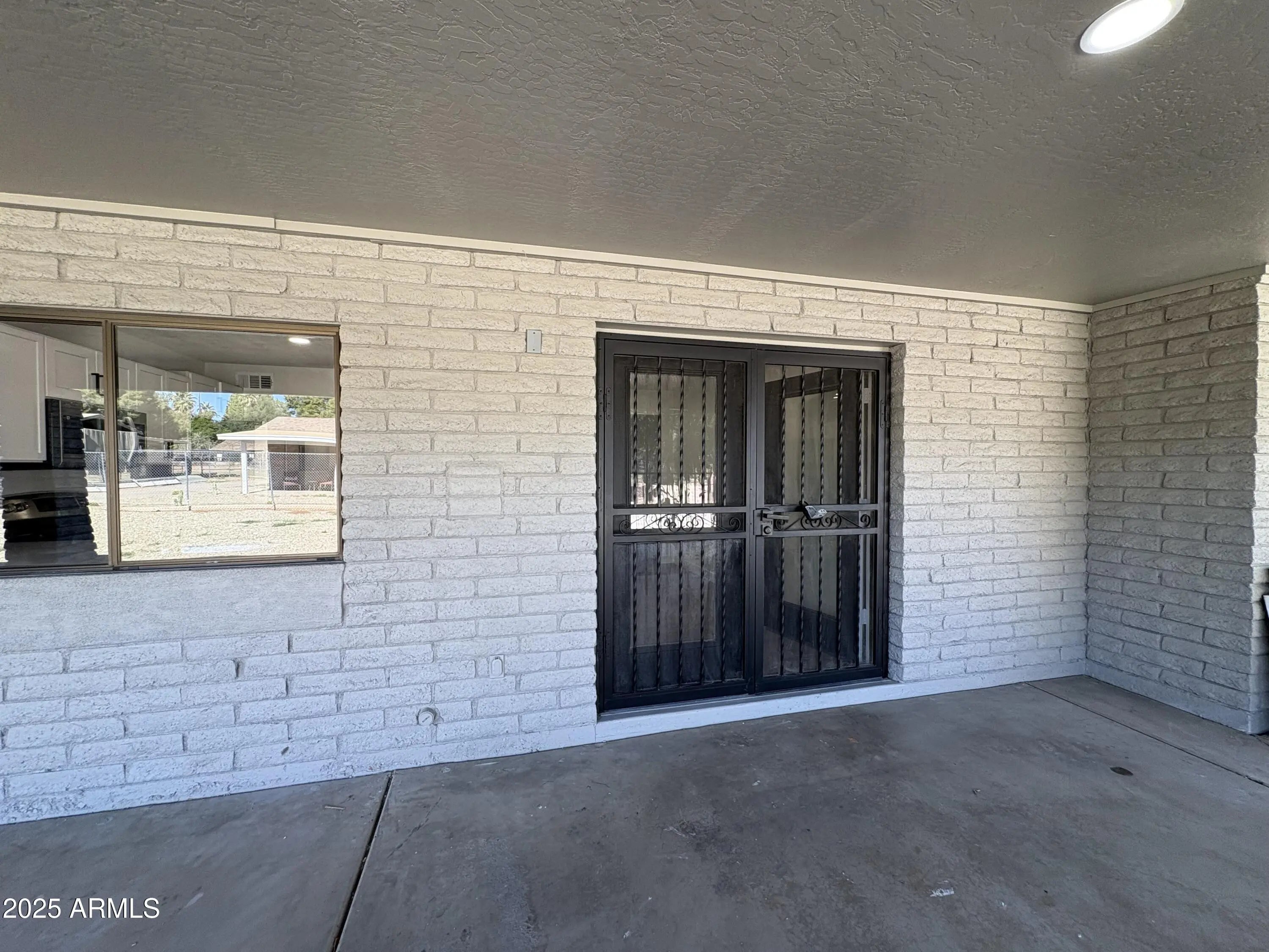 Photo of Listing #6944017