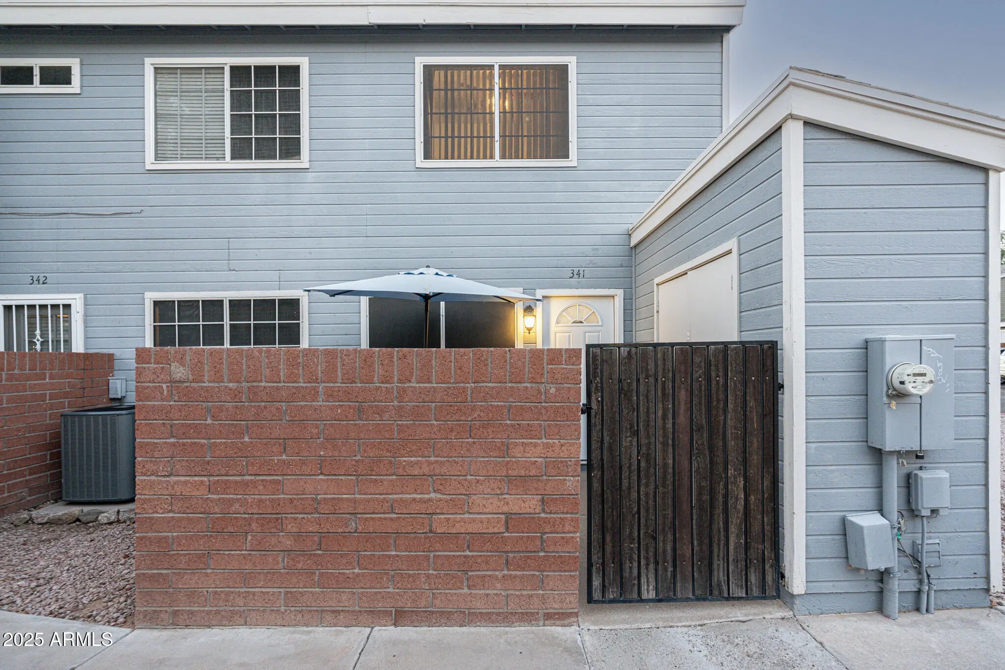 Photo of Listing #6944053