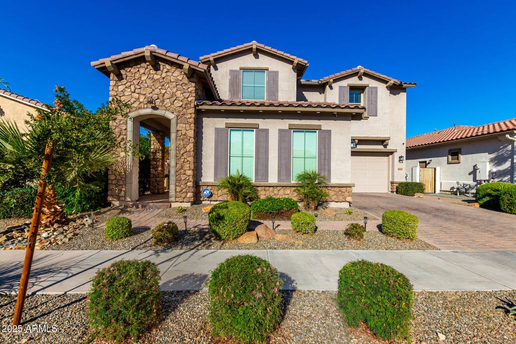 22630 E Lawndale Place, Queen Creek