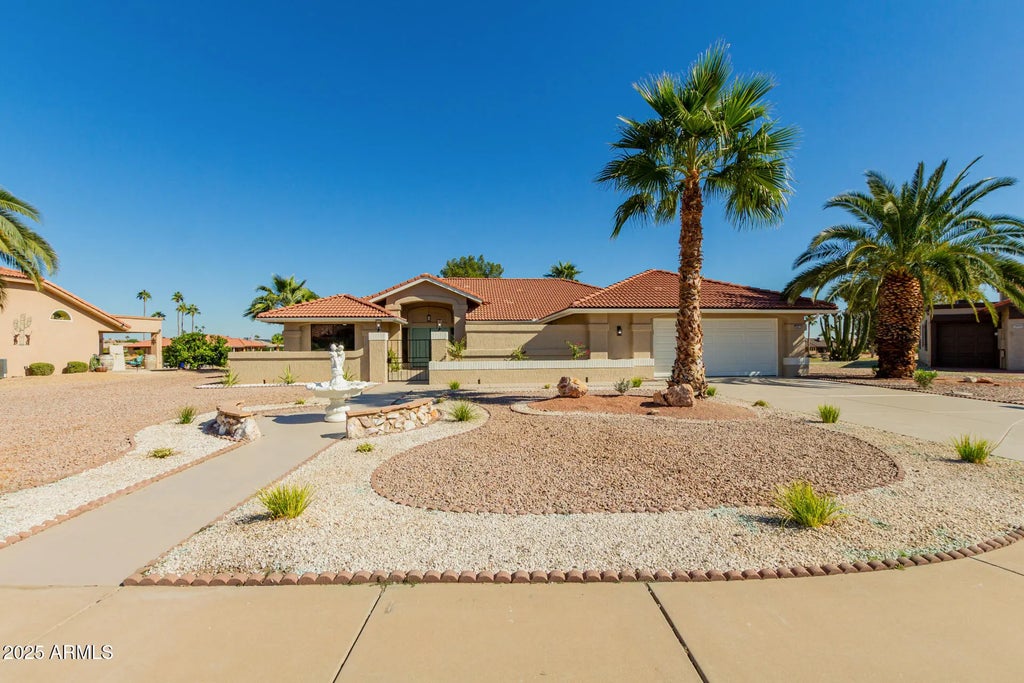 18211 N Gardenview Drive, Sun City West