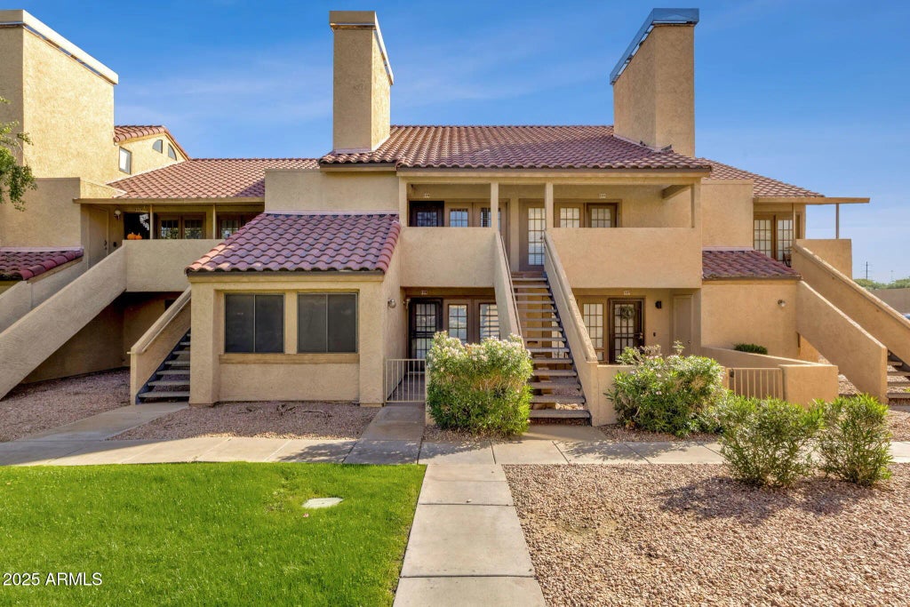 4901 S Calle Los Cerros Drive (unit 229), Tempe