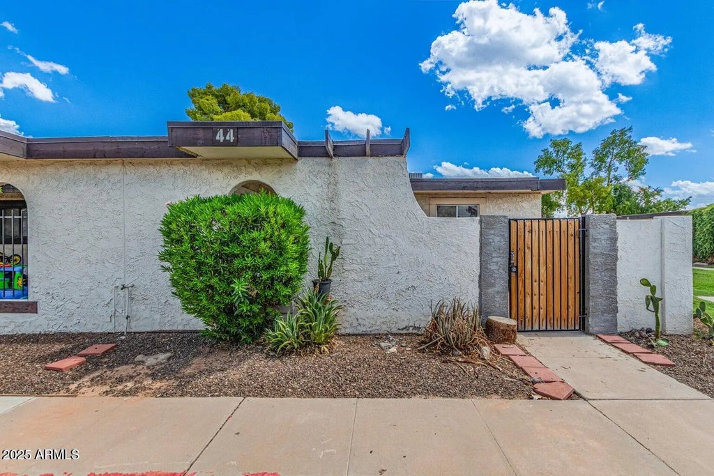 720 S Dobson Road (unit 44), Mesa