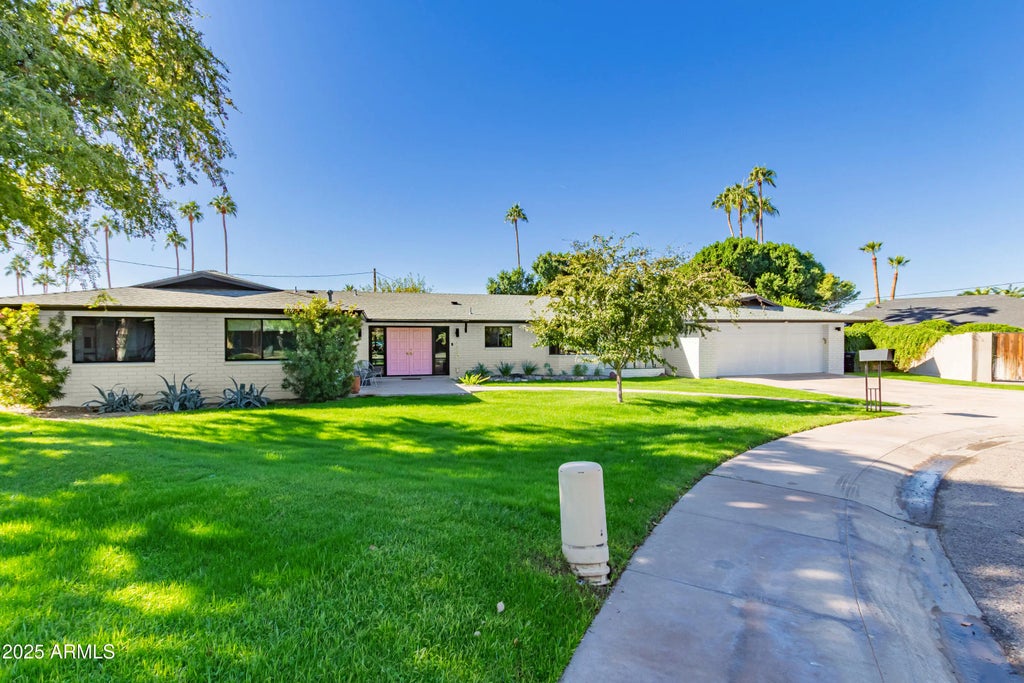 7340 N 6th Way, Phoenix