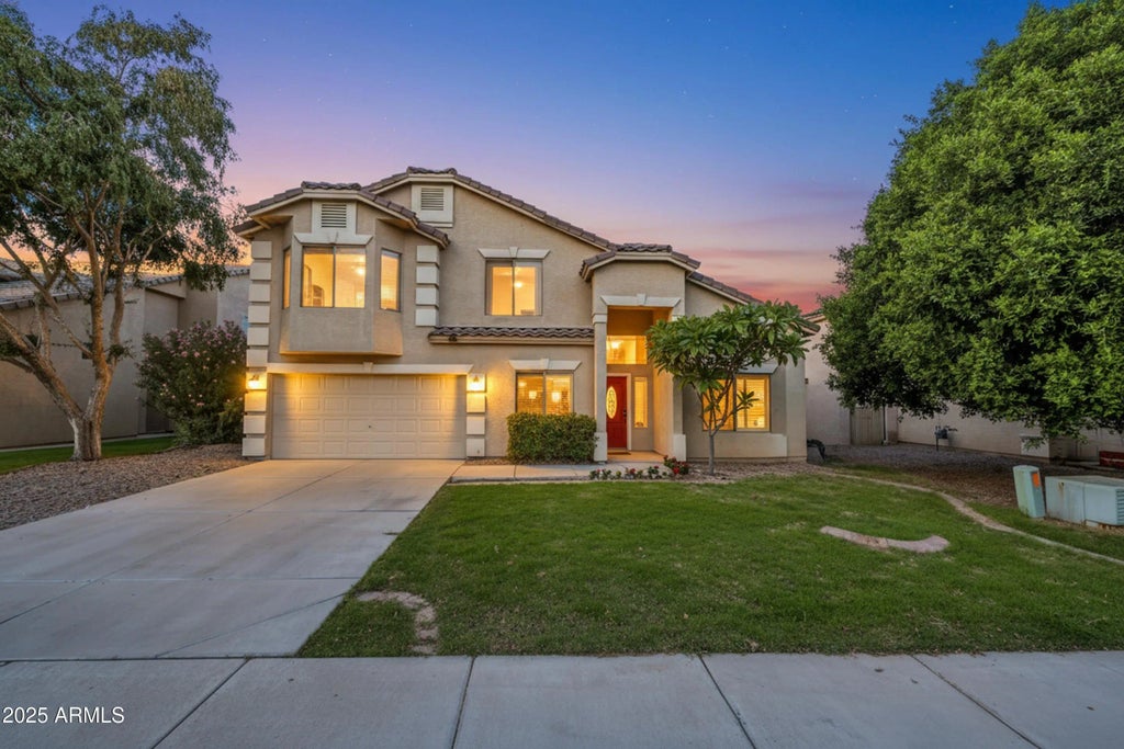 1342 N Mckenna Lane, Gilbert