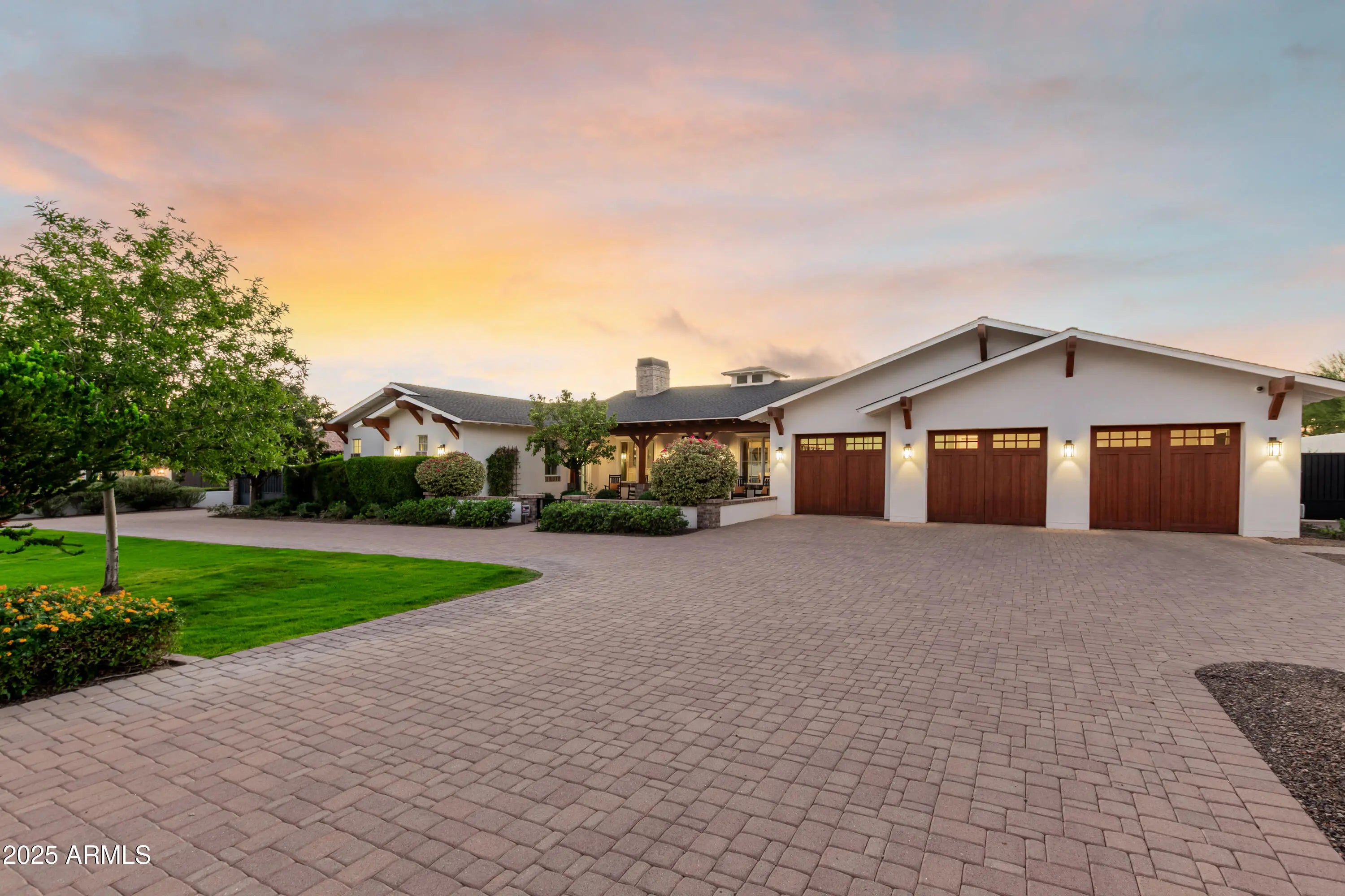 Photo of Listing #6944686