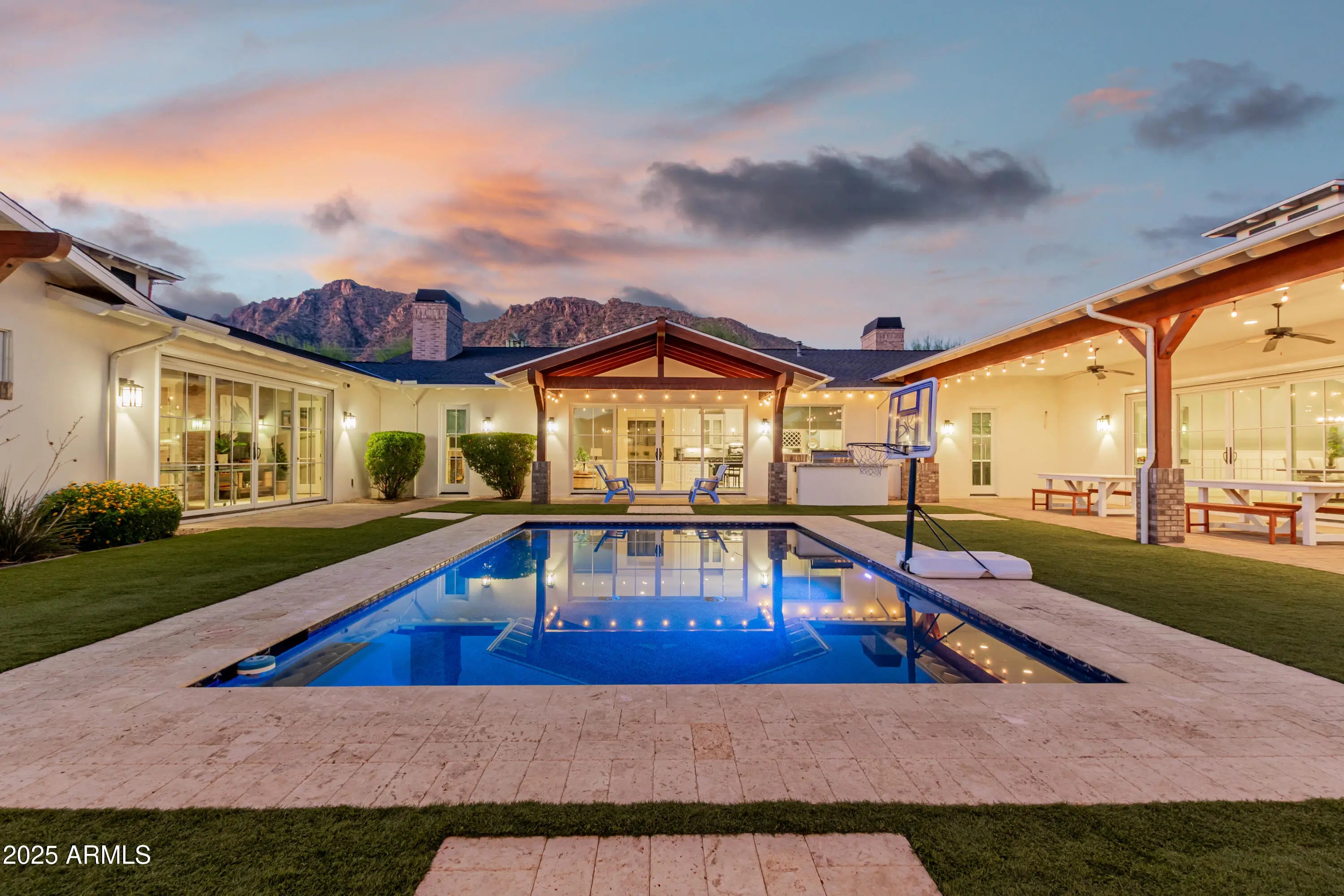 Photo of Listing #6944686