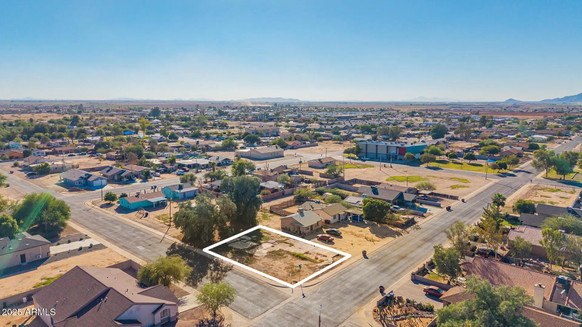 Photo of Listing #6944192