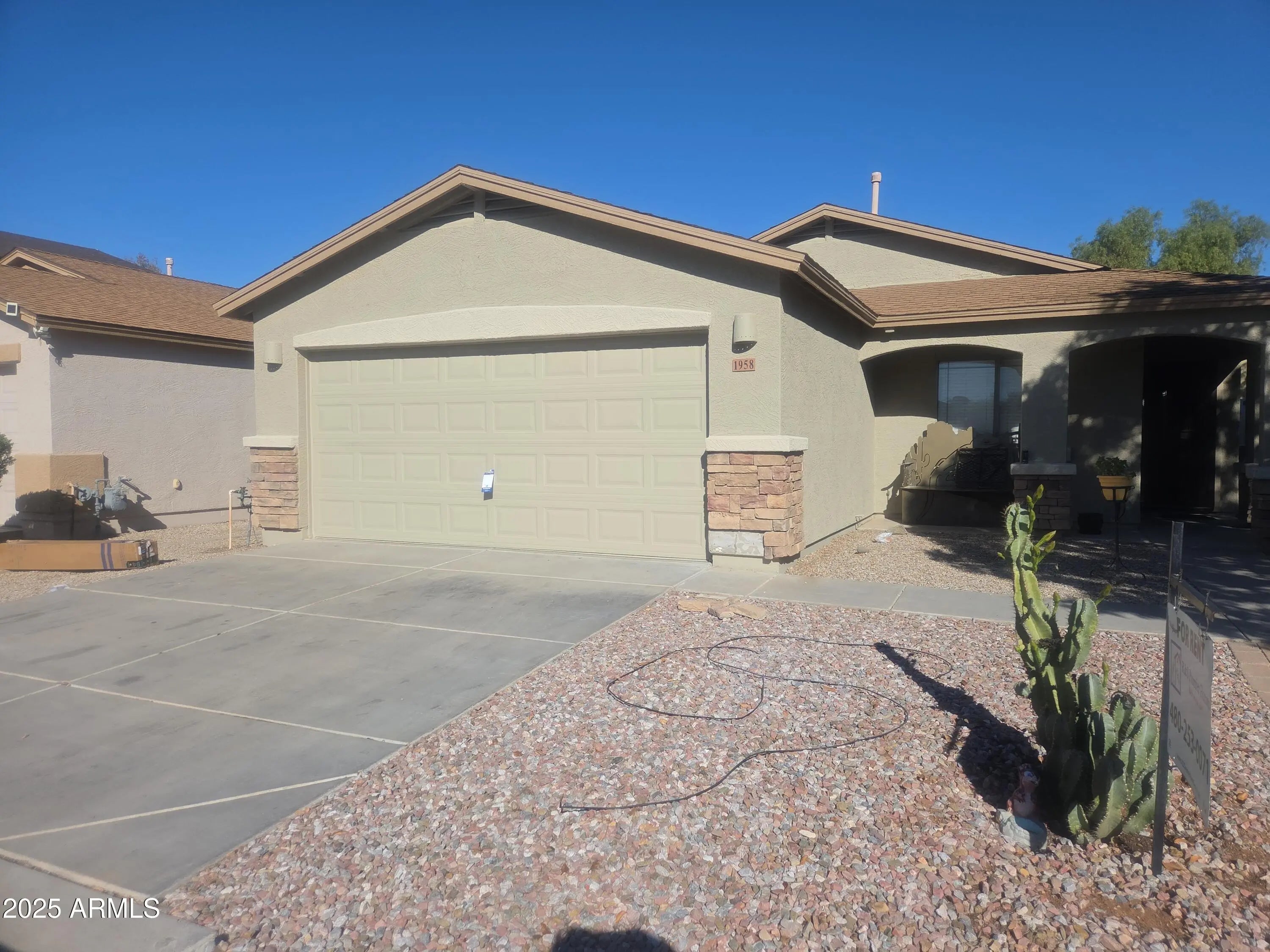 Photo of Listing #6944208