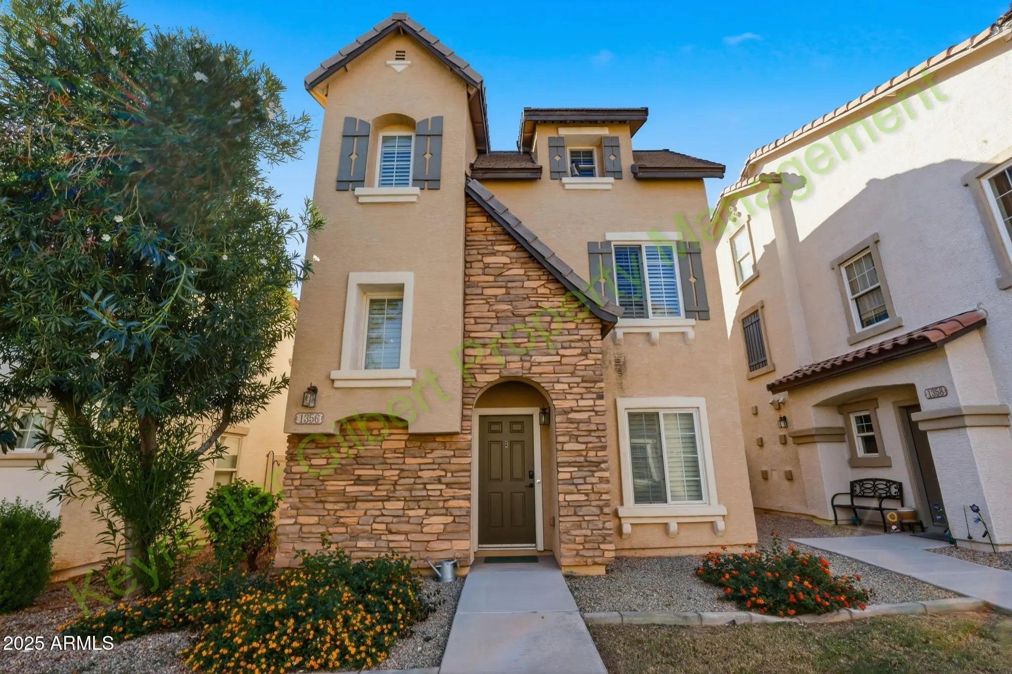 Photo of Listing #6944218