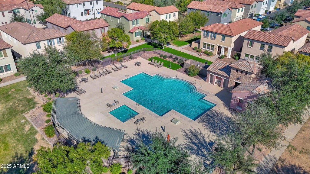 4761 E Portola Valley Drive (unit 102), Gilbert