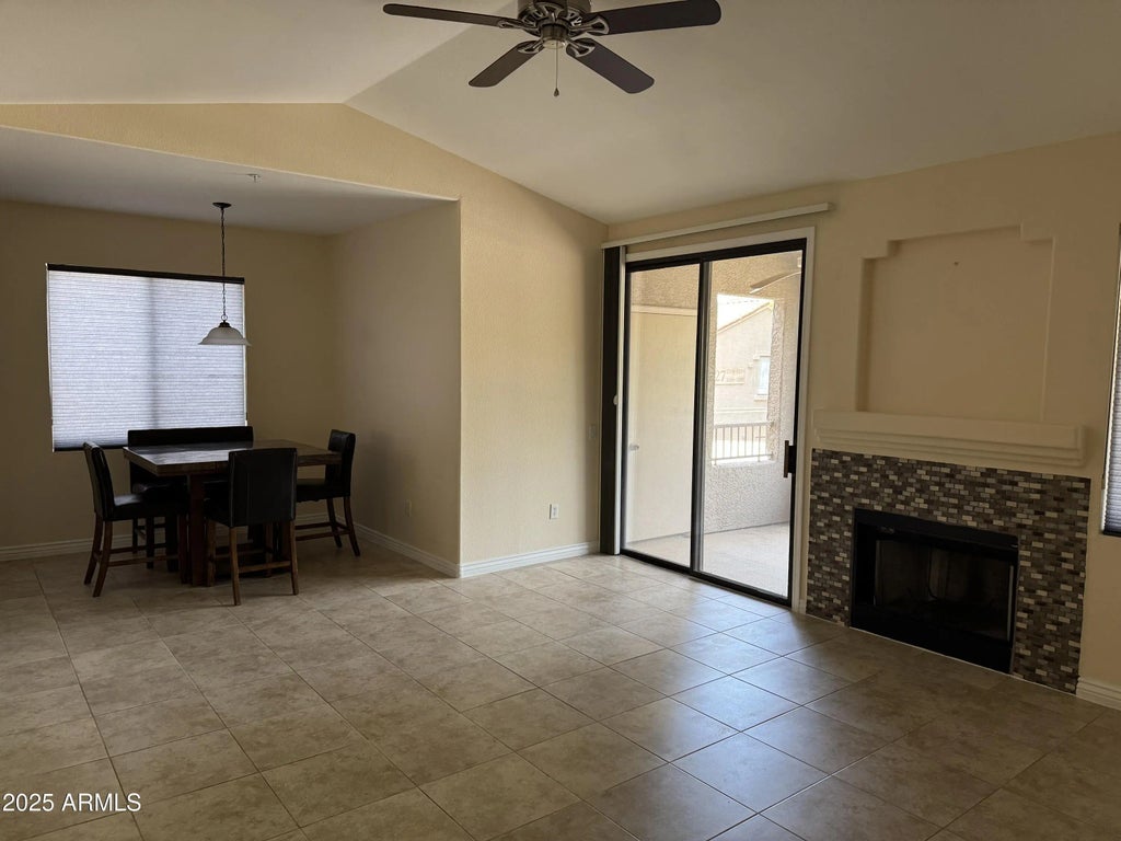 15380 N 100th Street (unit 2110), Scottsdale