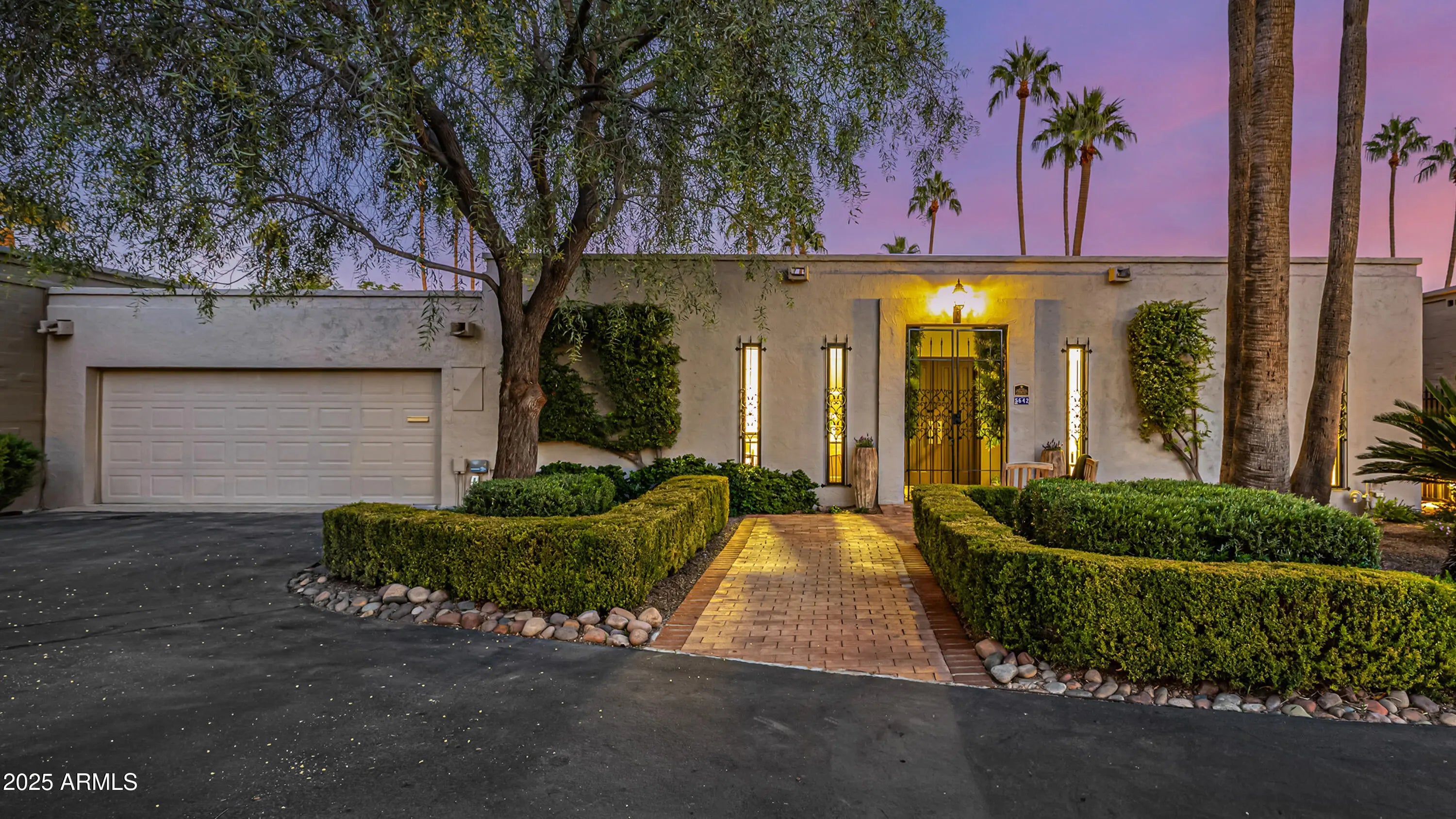 Photo of Listing #6945503