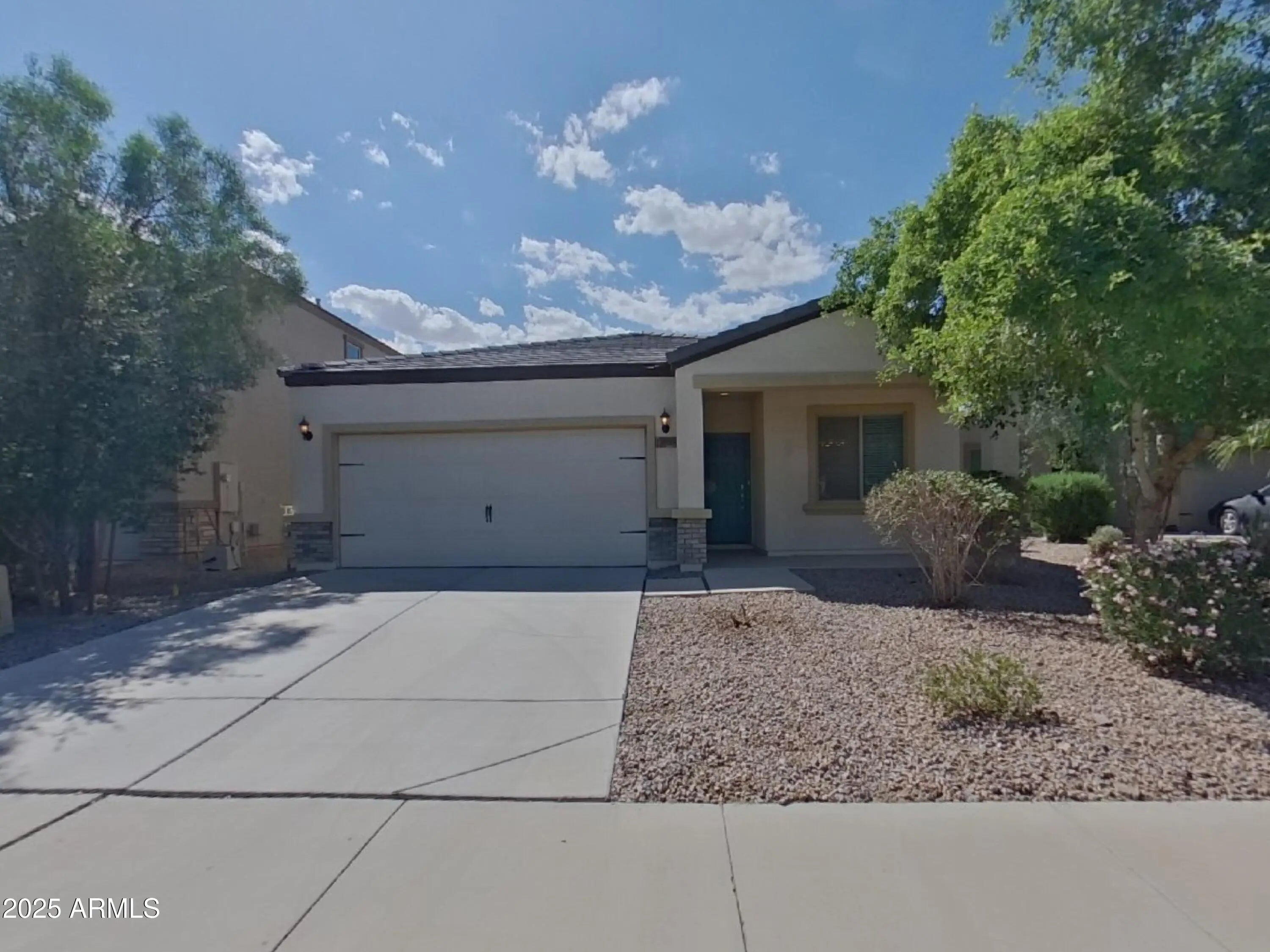 Photo of Listing #6944513