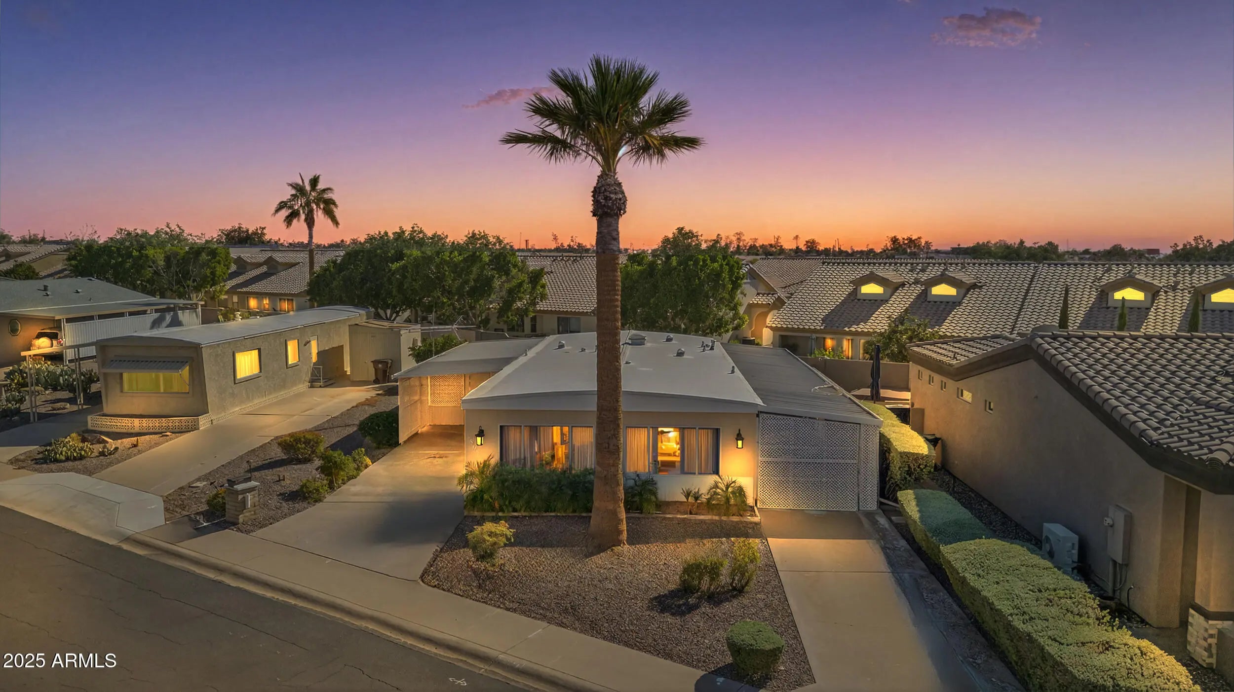 Photo of Listing #6946899