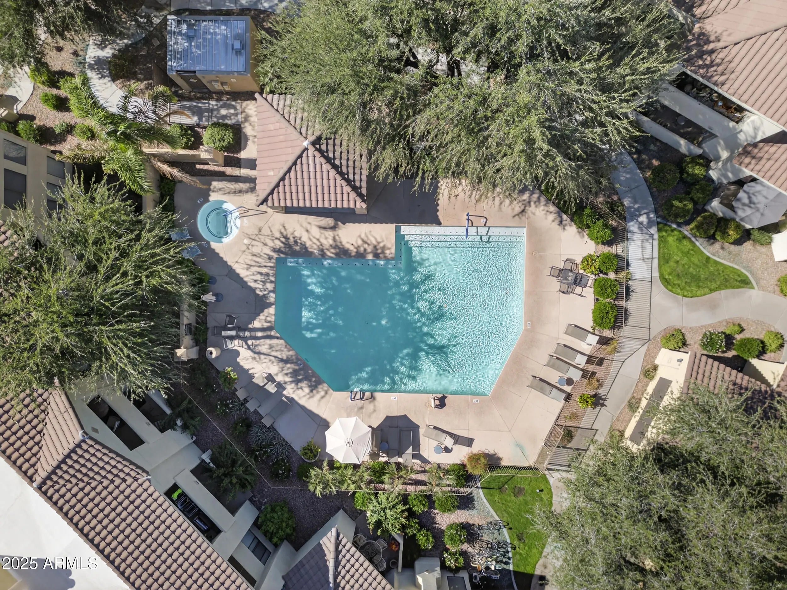 Photo of Listing #6944974