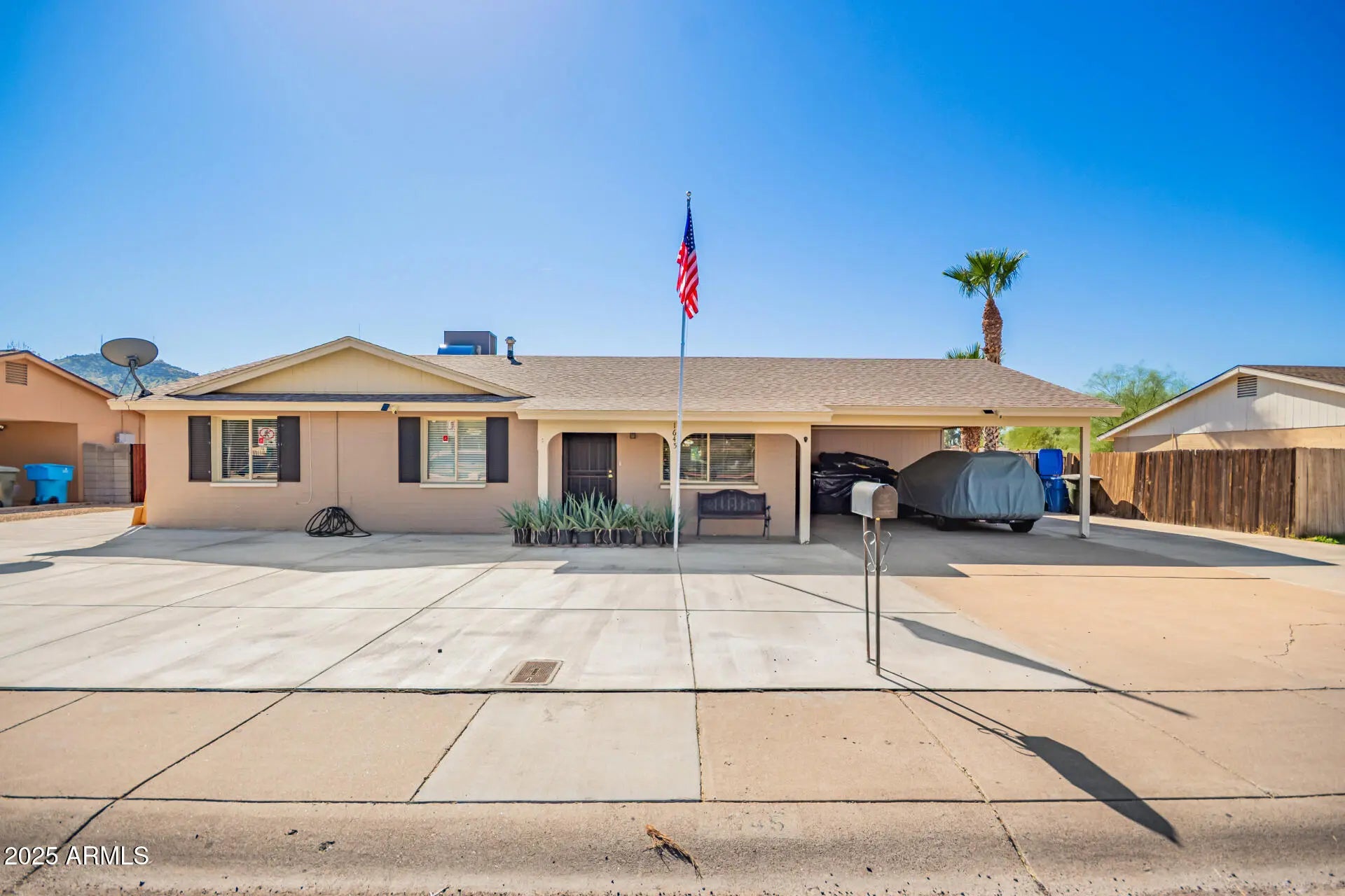 Photo of Listing #6945023