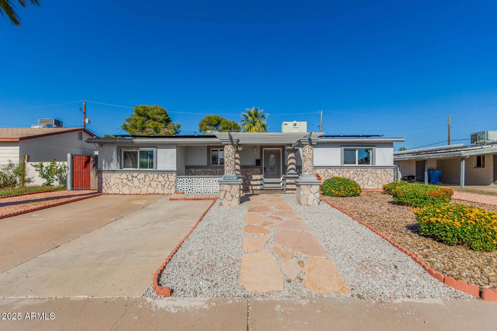 2340 E Sylvia Street, Phoenix
