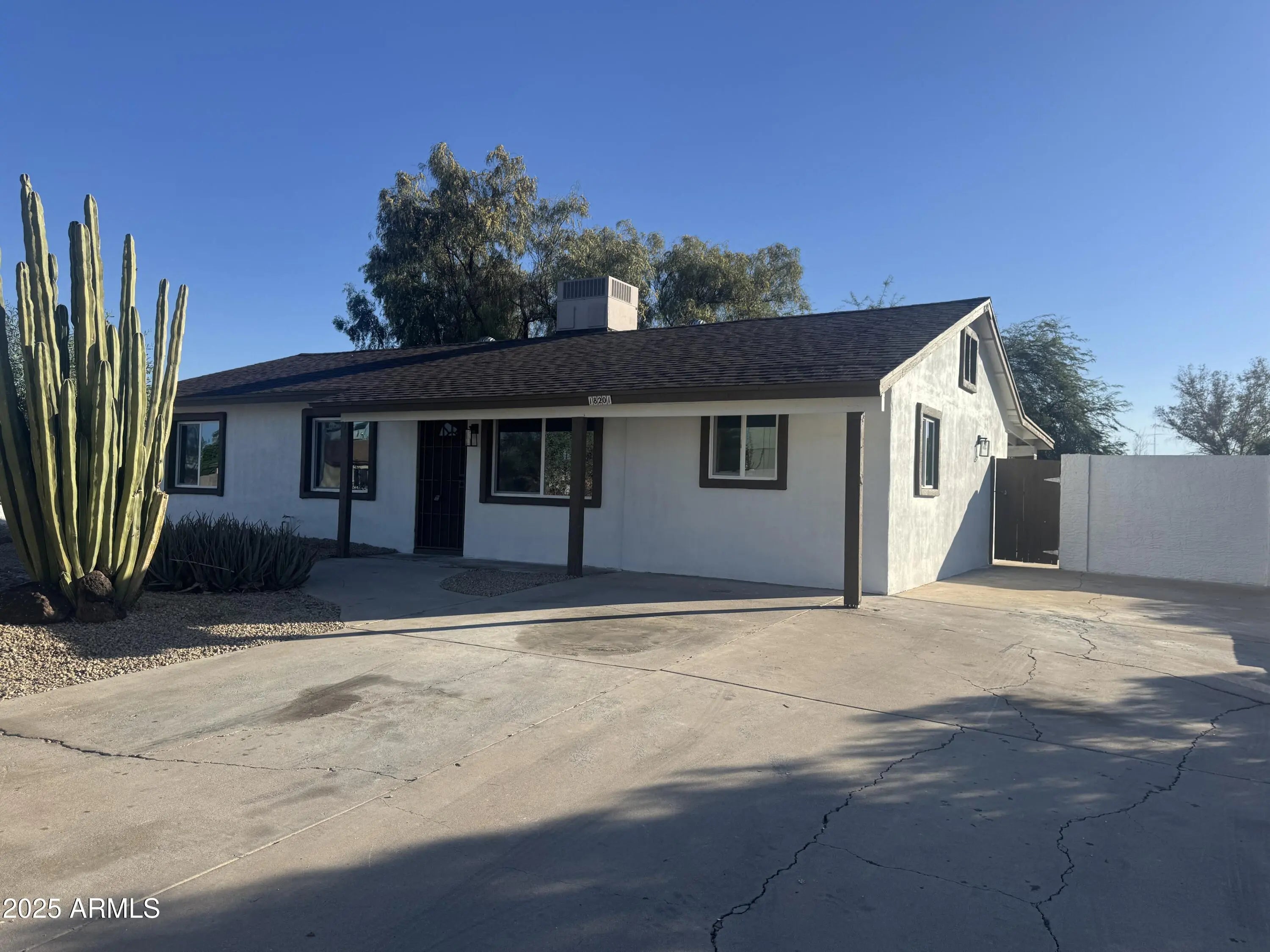 Photo of Listing #6944781