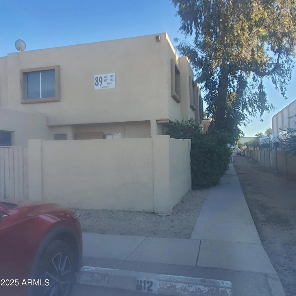 4401 E Wood Street, Phoenix