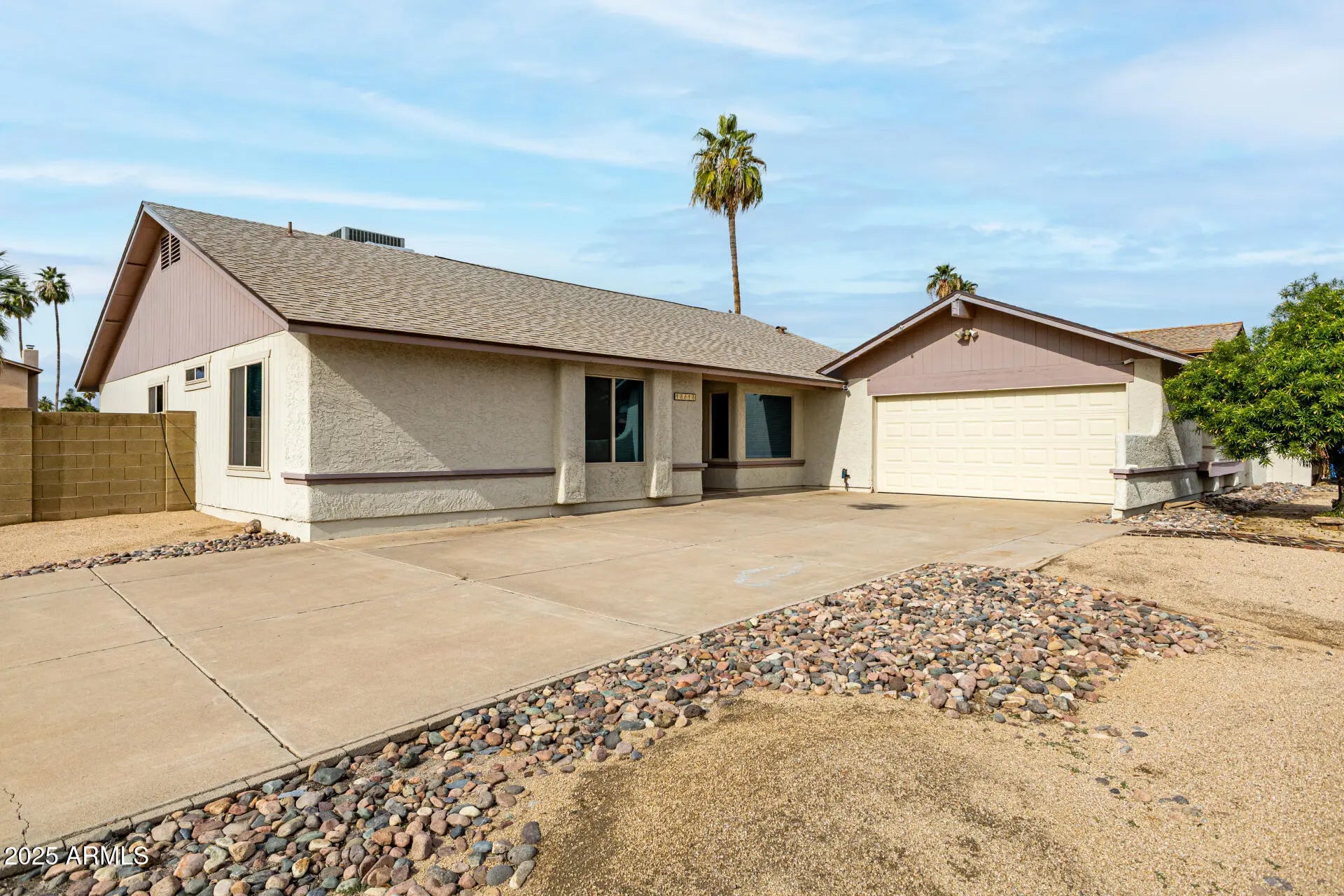 Photo of Listing #6944783