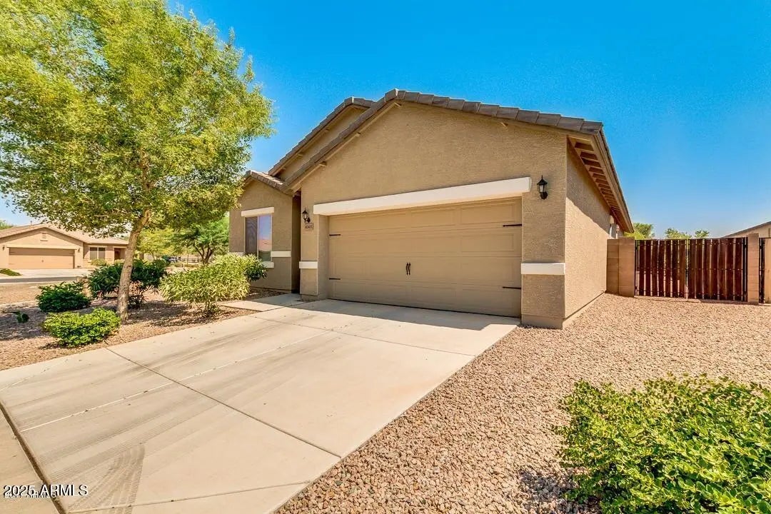 Photo of Listing #6944792